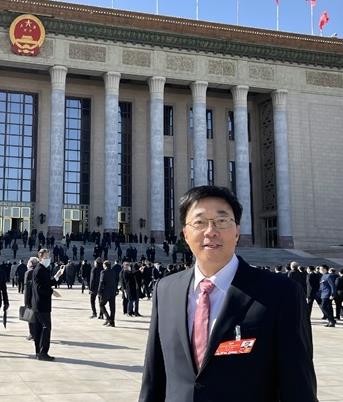 兩會專訪鄧中翰：碩果遍寫祖國大地，報國貫穿兩個百年